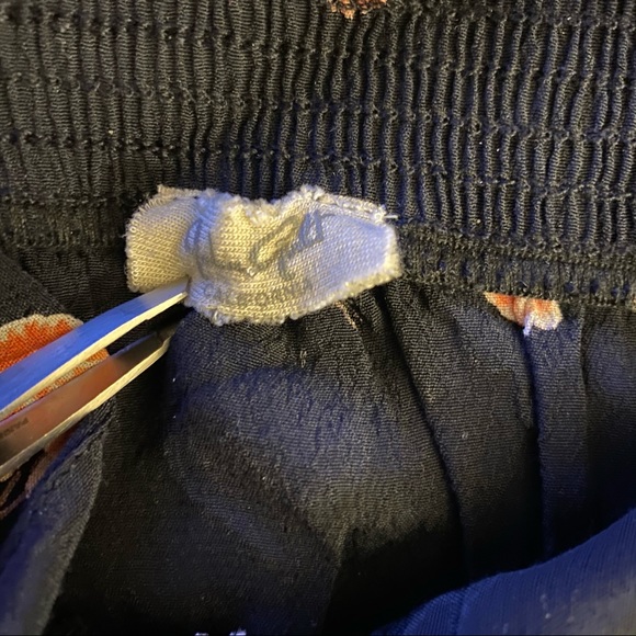 John Galt Black Rose Spaghetti Strap, Front Tie, Crop Top, Small - Picture 4 of 4